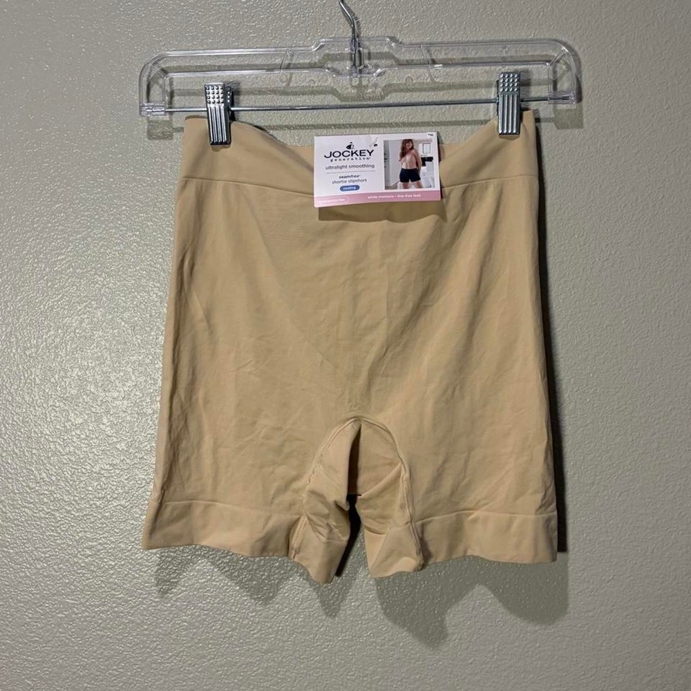 Jockey Generation Ultra Light Smoothing Seamfree Shortie Slipshort size XL